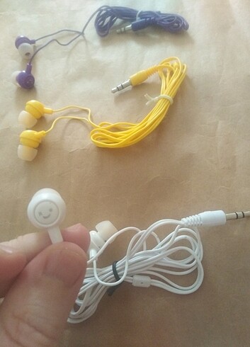 3,5 mm jak uç gülen yüz figürlü (mikf.suz) kul.içi kulaklık/1 ad