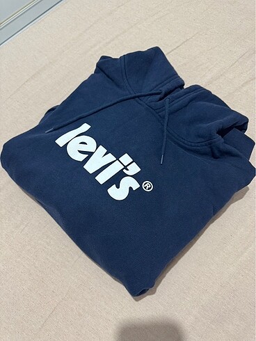m Beden lacivert Renk Levis sweat