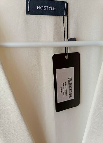 Beyaz yelek  - Görsel 2