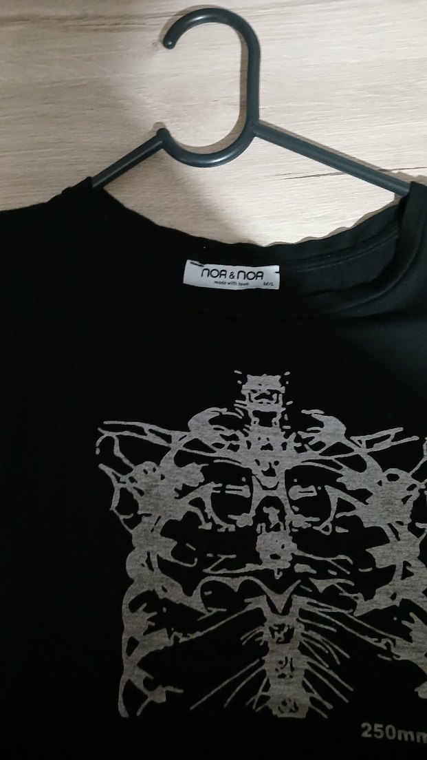 Koyu Siyah Goth Baskılı Crop Top - Görsel 2