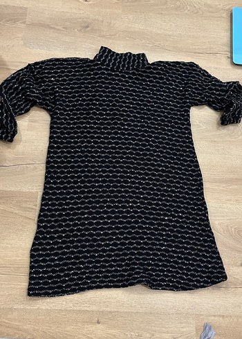 Kadın Siyah Boğazlı Uzun Örgü Kazak pullu payetli - Görsel 2