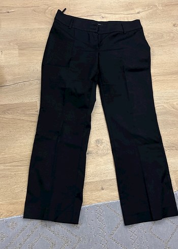 Siyah Kadın Midi Kumaş Pantolon - Görsel 2