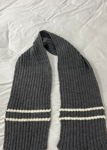 Gri Kadın Triko Atkı - Görsel 2