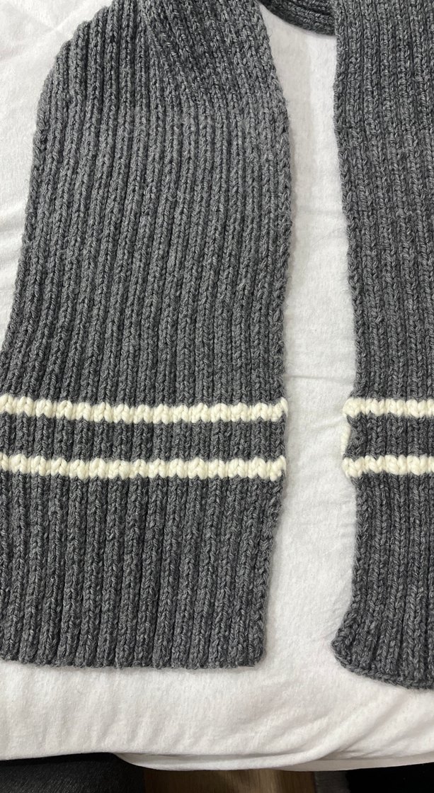 Gri Kadın Triko Atkı - Görsel 4