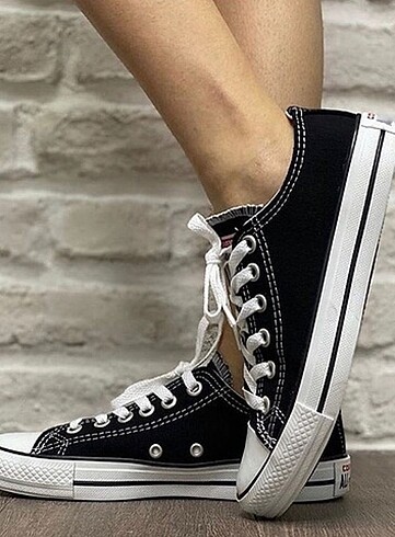 Diğer 36 numara siyah Converse