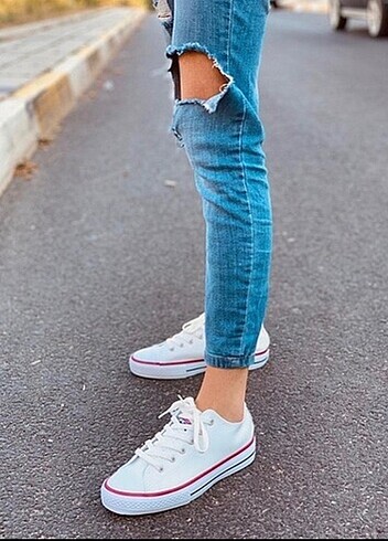 Diğer 37 numara beyaz Converse