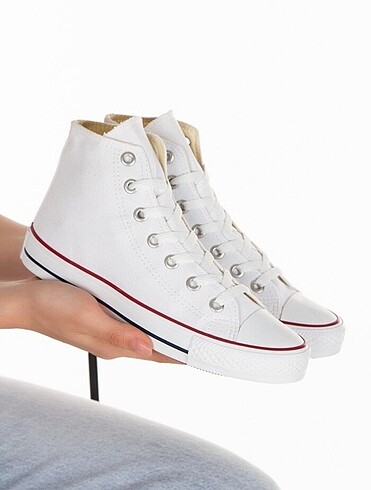 37 numara beyaz converse