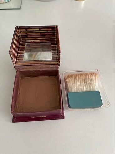 Beden Renk Benefit Hoola Bronzer