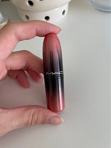 Mac Love Me Lipstick