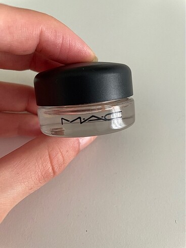 MAC Mac Paint Pot
