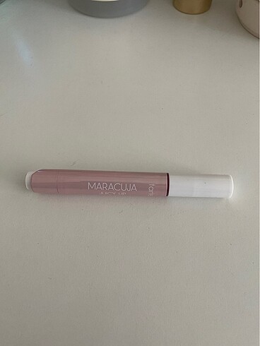 Tarte Maracuja Juicy Lip