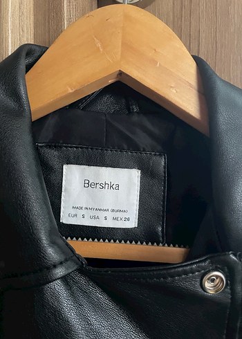 s Beden Bershka Kadın Siyah Deri Biker Ceket