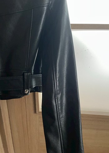 Bershka Bershka Kadın Siyah Deri Biker Ceket