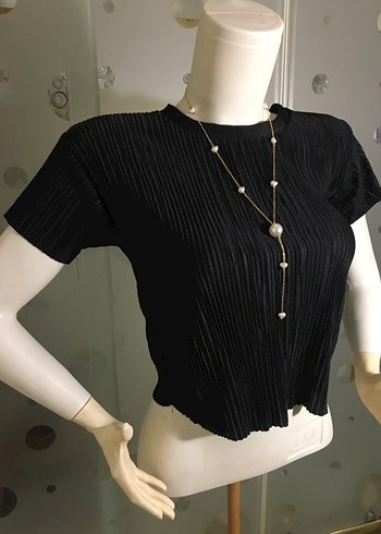 Yumuşak, parlak kumaştan pilili bluz. S ve M bedene uygundur. - Görsel 4