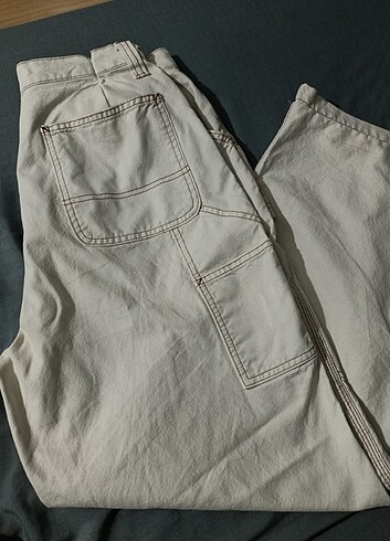 Bej rengi kargo pantolon