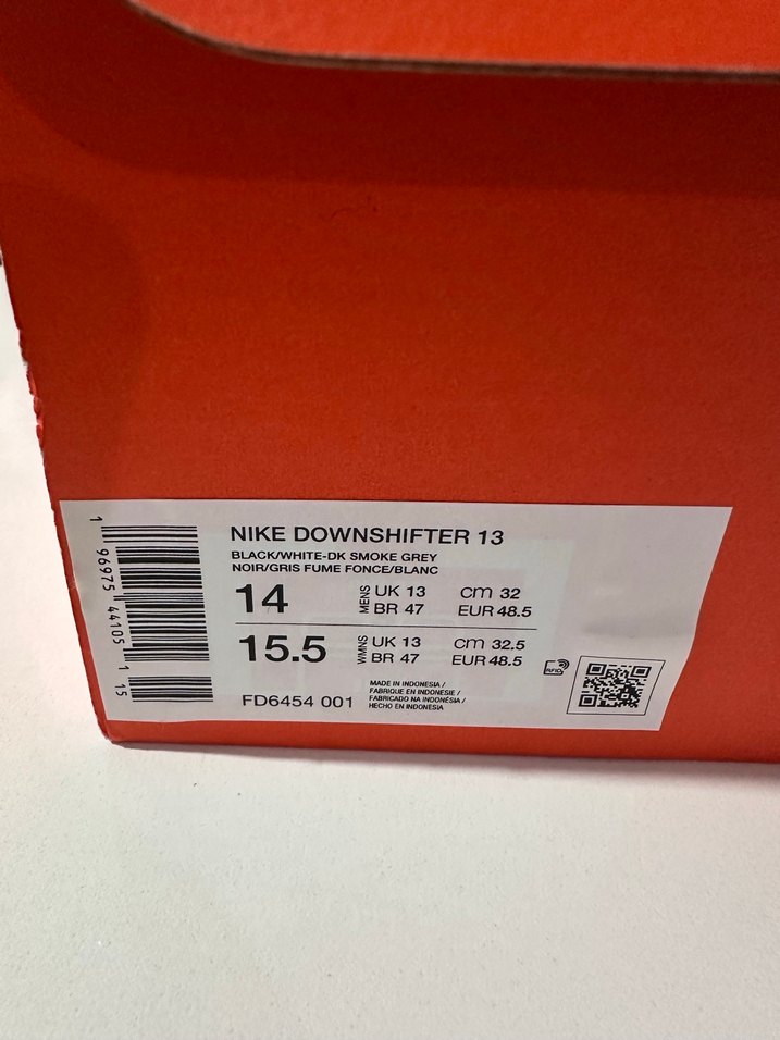 Nike Siyah Spor Ayakkabı 48 numara - Görsel 2