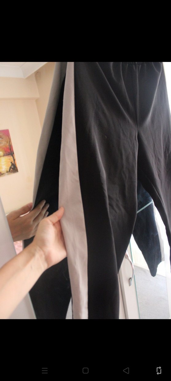 Siyah Kadın Rahat Kesim Kumaş Pantolon - Görsel 2