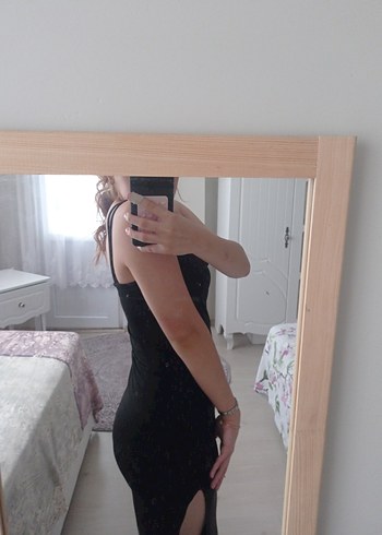 Diğer Siyah V Yakalı Midi Strappy Elbise