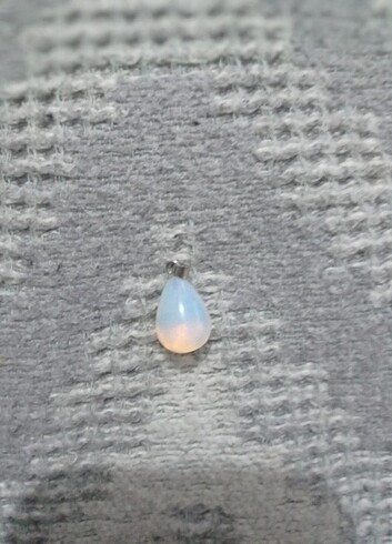 Opal kolye ucu