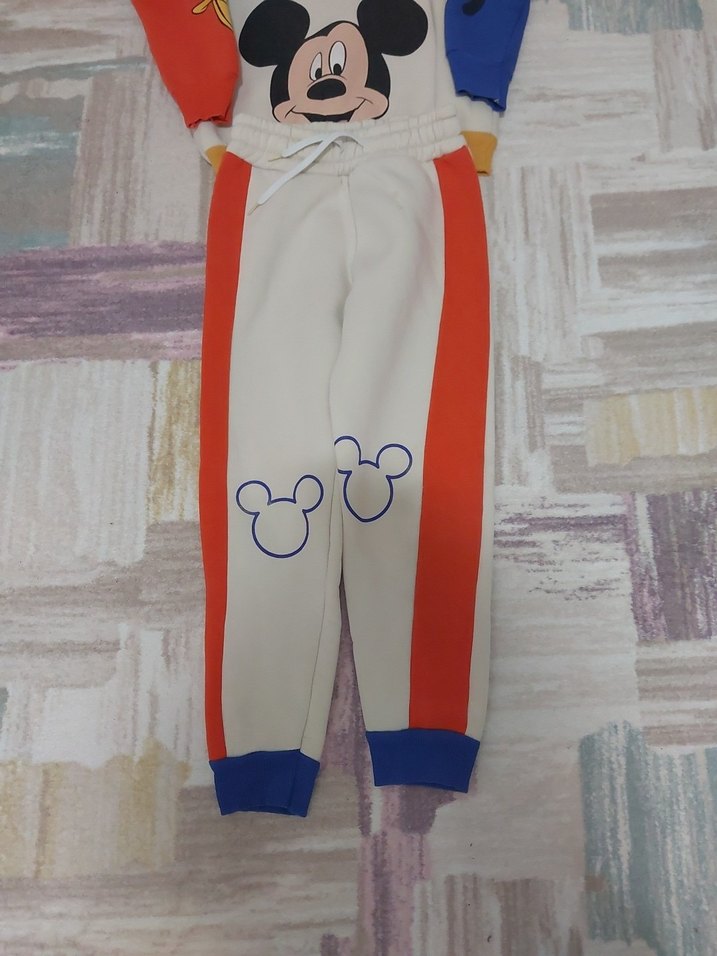 Renkli Baskılı Mickey Sweatshirt ve Eşofman Takımı - Görsel 2