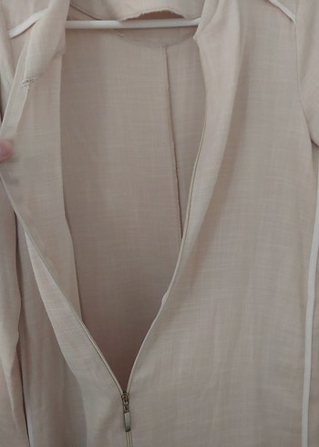 Bej Uzun Kollu Kadın trenckot - Görsel 6