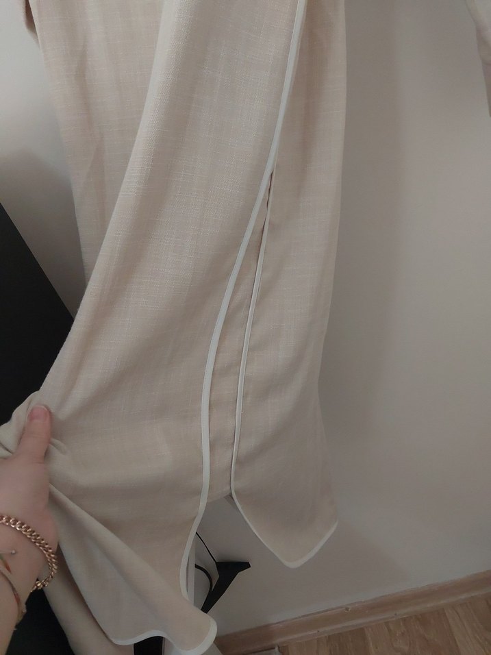 Bej Uzun Kollu Kadın trenckot - Görsel 5