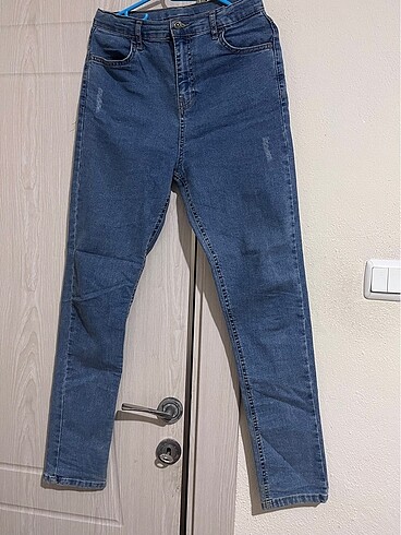 defacto jean
