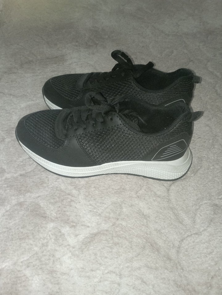 Siyah Bağcıklı Kadın Spor Ayakkabı - Görsel 2