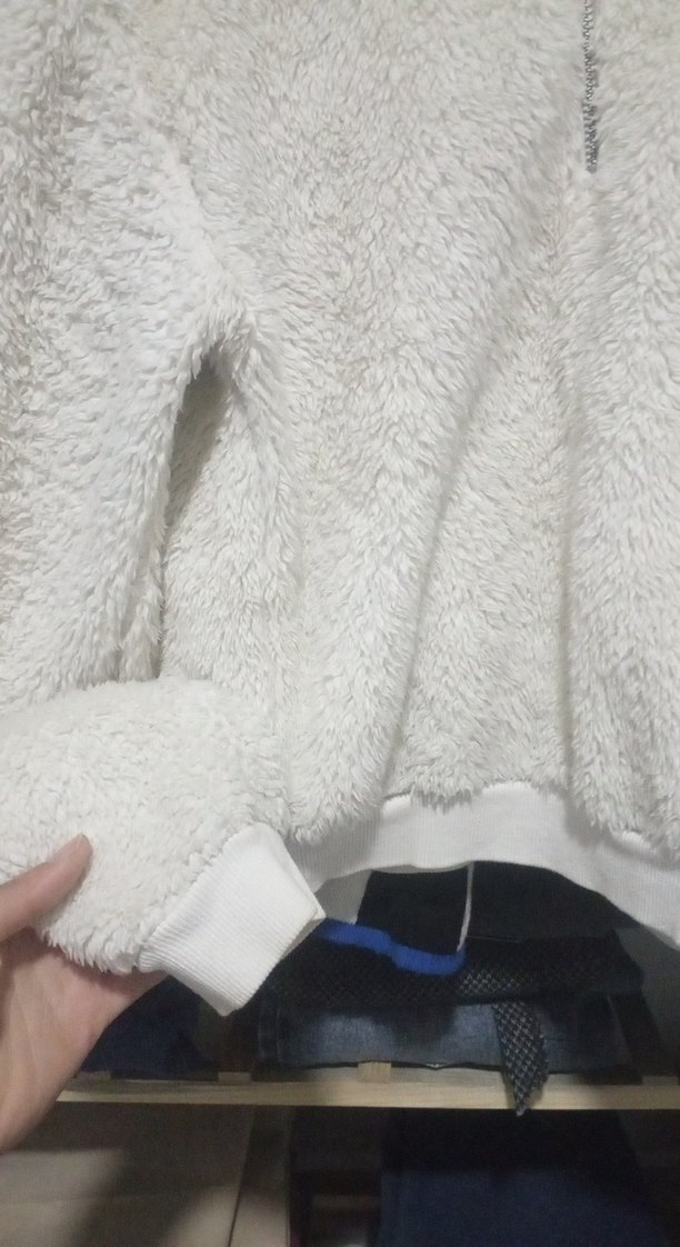 Beyaz Fermuarlı Yumuşak Kadın Sweatshirt - Görsel 4