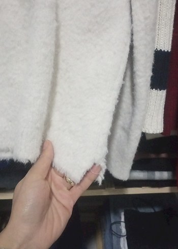 Beyaz Uzun Kollu Örgü Kadın Kazak - Görsel 3