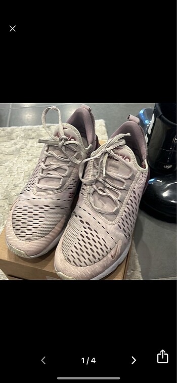 Nike air 270