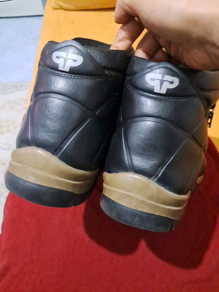 Parmi Siyah Erkek Sokak Stili Bot - Görsel 4