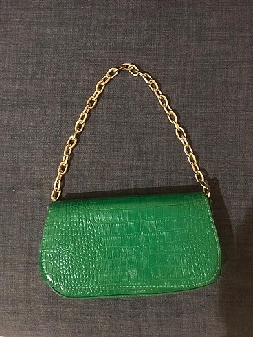 Zara baget çanta