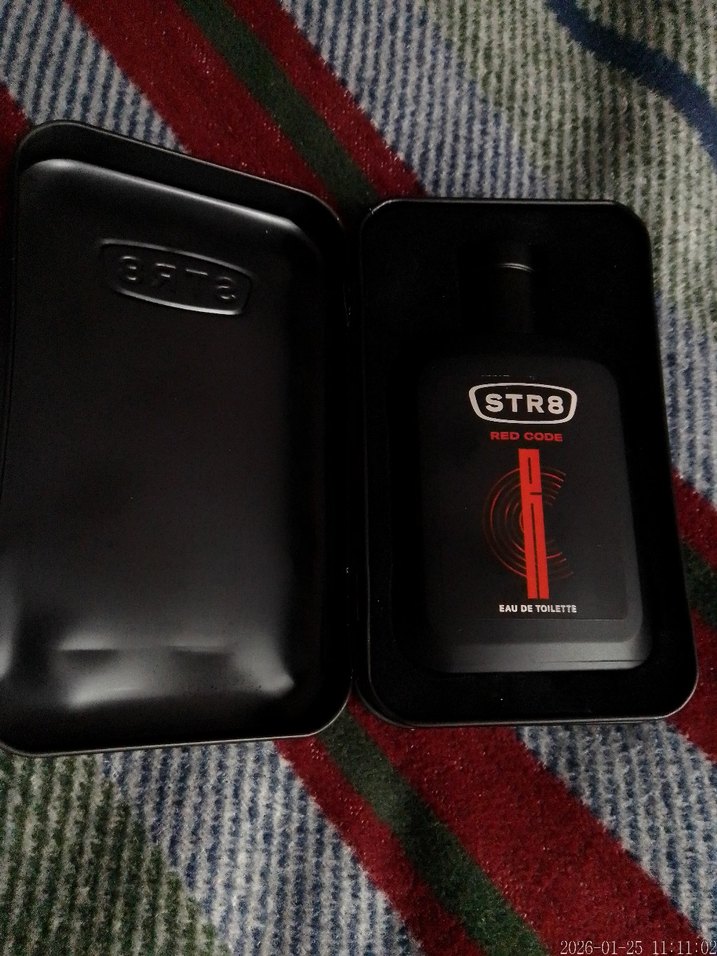 STR8 Red Code Erkek Parfümü - Görsel 3