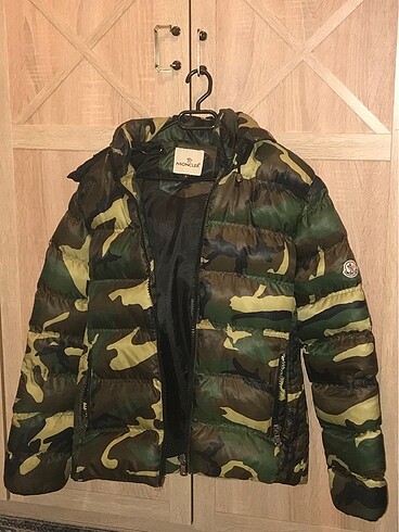 Moncler mont.