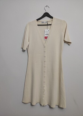 ZARA KREM ELBİSE