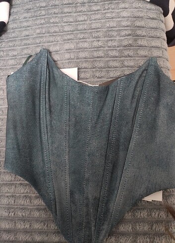 BERSHKA KORSE 