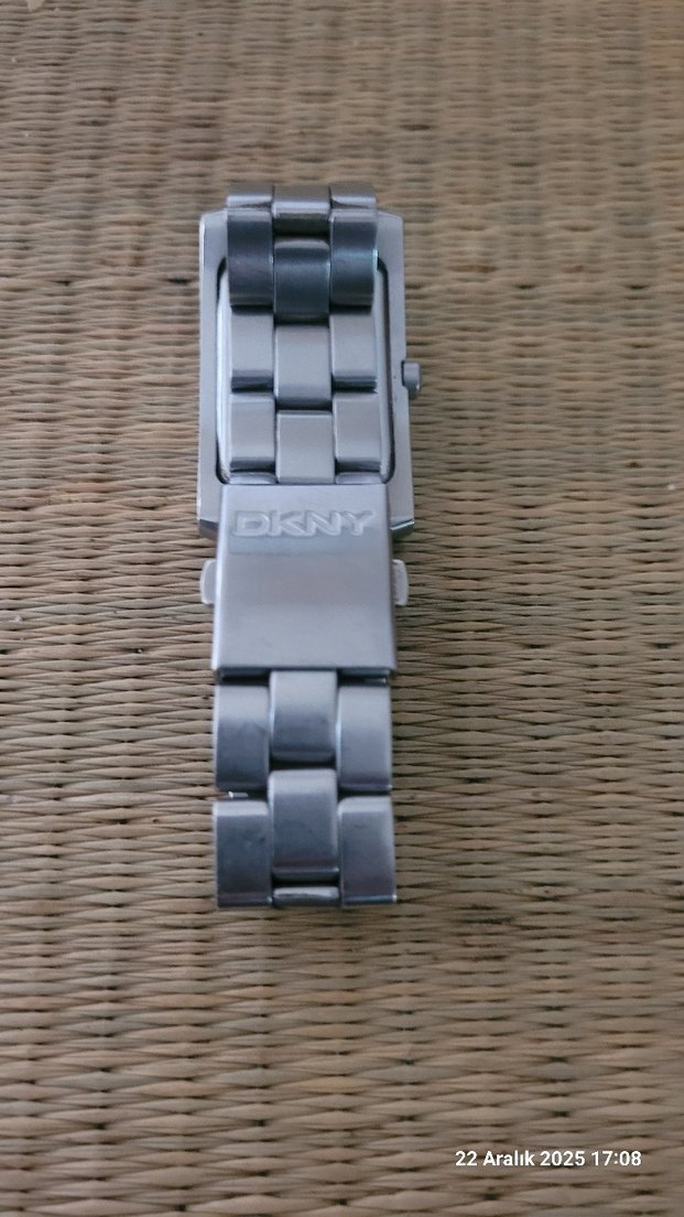 DKNY Saat orijinal - Görsel 3