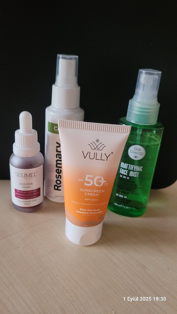 Vully SPF 50 Güneş Kremi nemlendirici - Görsel 3