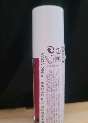 Nemlendirici ve dolgunlaştırıcı lip gloss - Görsel 2