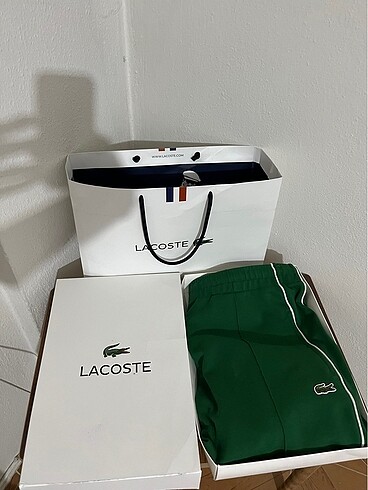 lacoste esofman