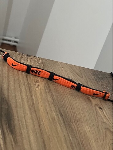 Nike Bileklik