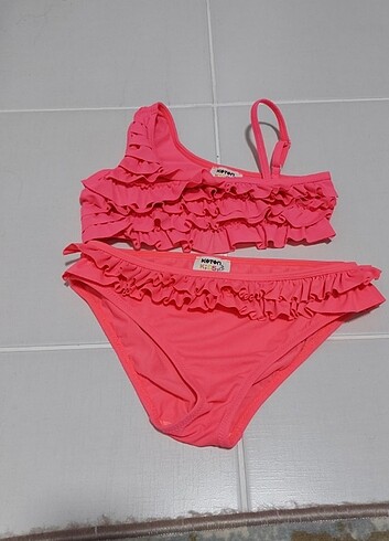 6.7 yaş bikini