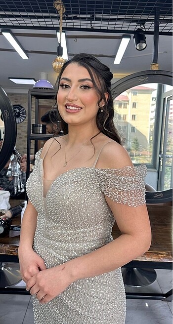 Abiye nişan elbisesi