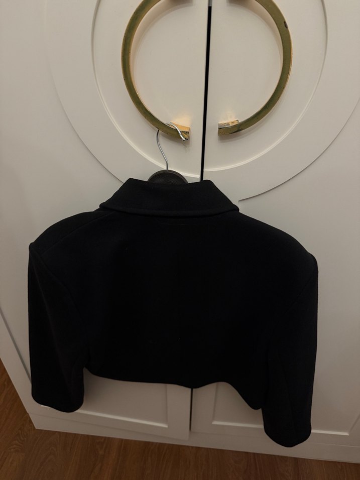 Kemerli Siyah Kısa Kadın Ceket - Görsel 2