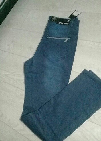 Mavi 30/32 jake erkek pantolonu 
