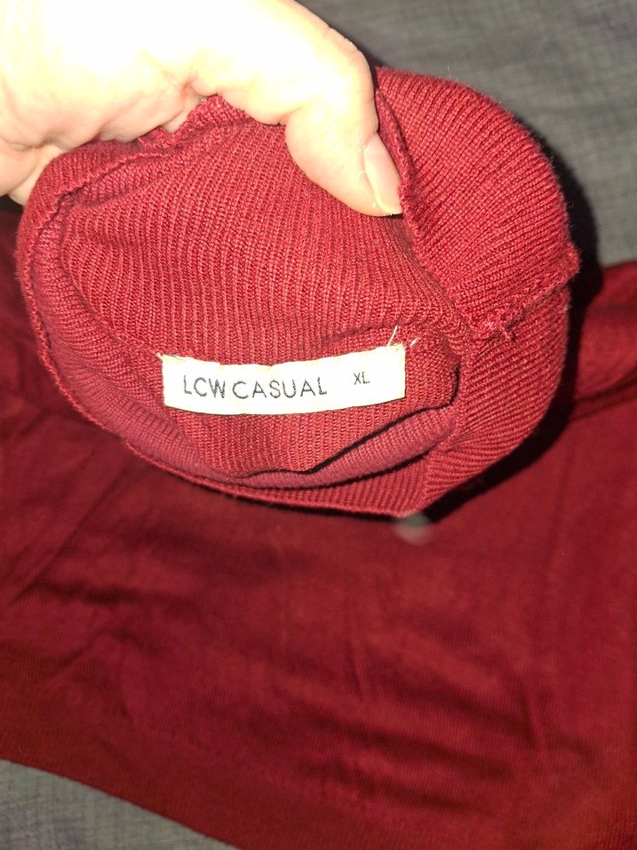 Kırmızı Boğazlı Kadın Kazak - Görsel 3