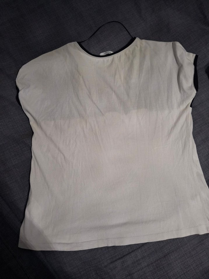 Beyaz Siyah Baskılı Salaş Tişört - Görsel 2