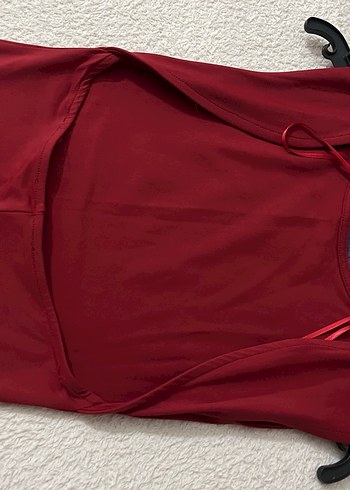 Bordo sırt dekolteli uzun elbise - Görsel 2