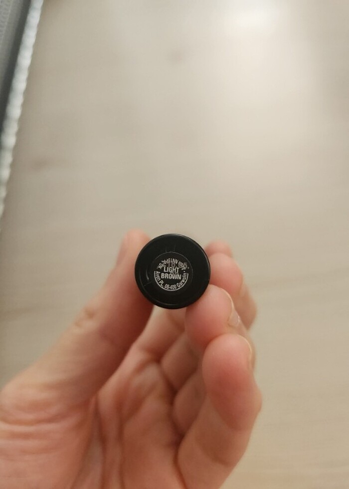 Avon Kaş maskarası  - Görsel 2